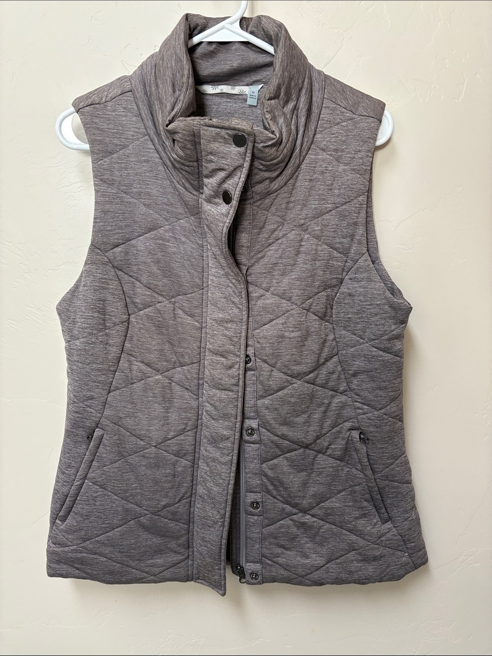 Athleta grey heather vest